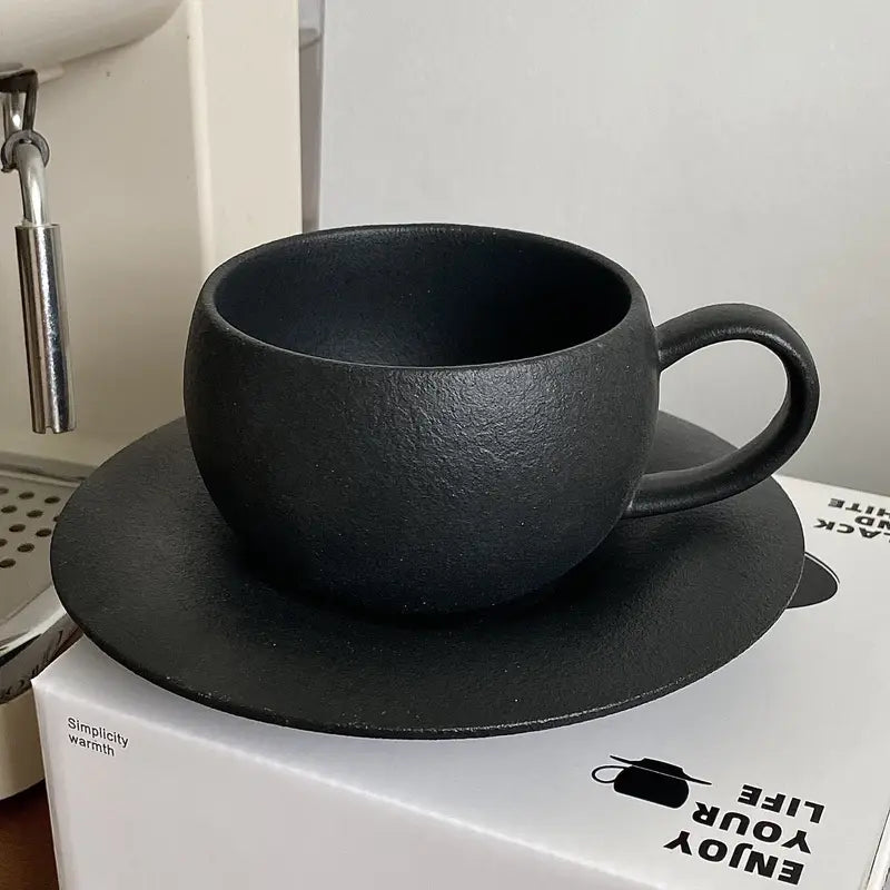 Crop 300ml Frosted Black Color Ceramic Coffee Cup and Saucer