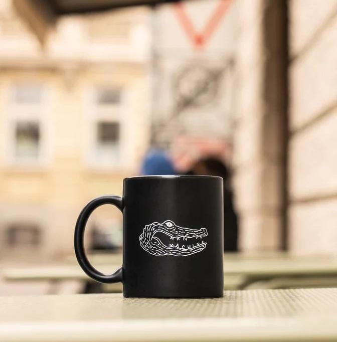 Man vs Machine 360ml Hand Coffee Cup Matt Black