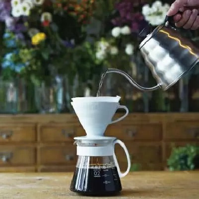 Hario 02 V60 Ceramic Dripper Set White