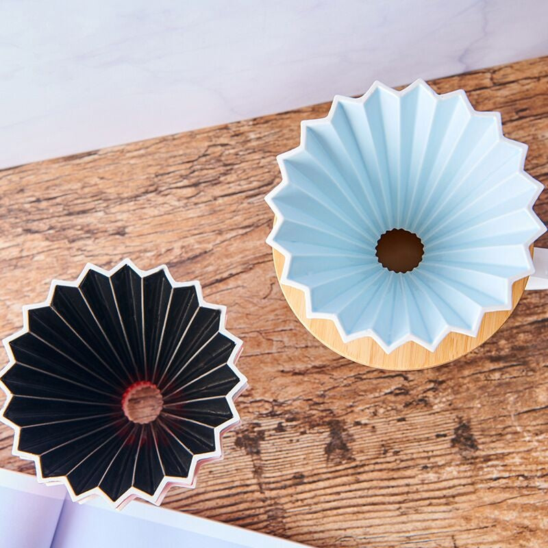 Crop 01 V60 Ceramic coffee Dripper - With Wooden Base