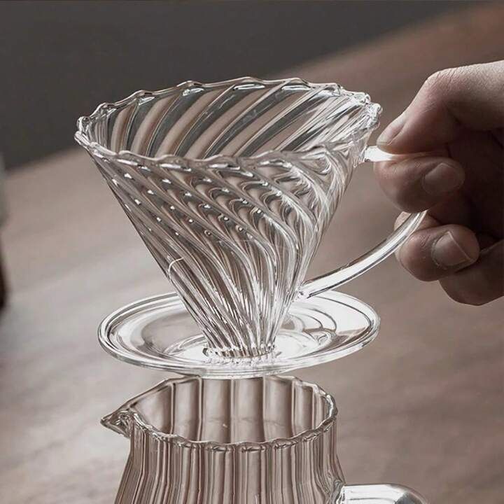 Crop 01 Borosilicate Glass Coffee Dripper