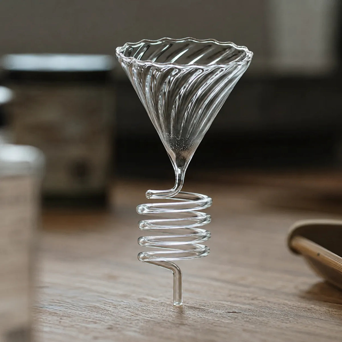Crop V60 Glass Funnel Dripper – innovative spiral design for smooth, consistent flow
