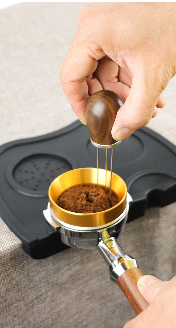 Crop Solid Wood Handle Needle Coffee Powder Distributor